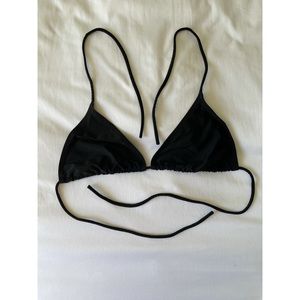 Black triangle top small/medium